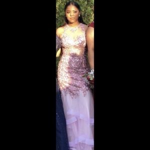 PROM DRESS 👗👑💕 (wore it once for prom)